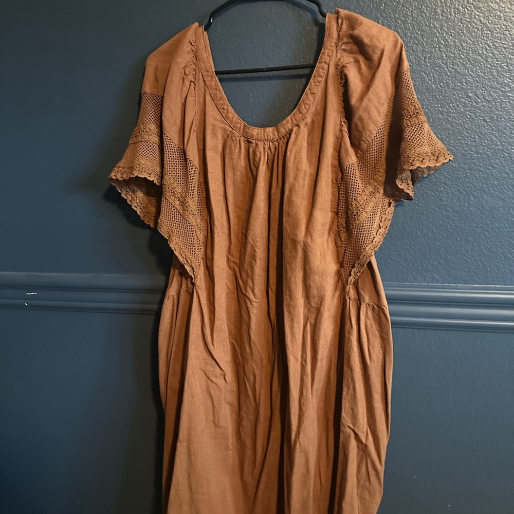 Old Navy Brown Midi Dress with Lace Sleeves